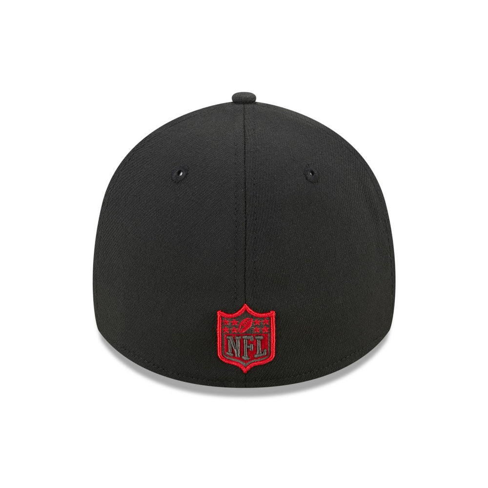 Tampa Bay Buccaneers New Era Shattered 39THIRTY Flex Hat Red/Black