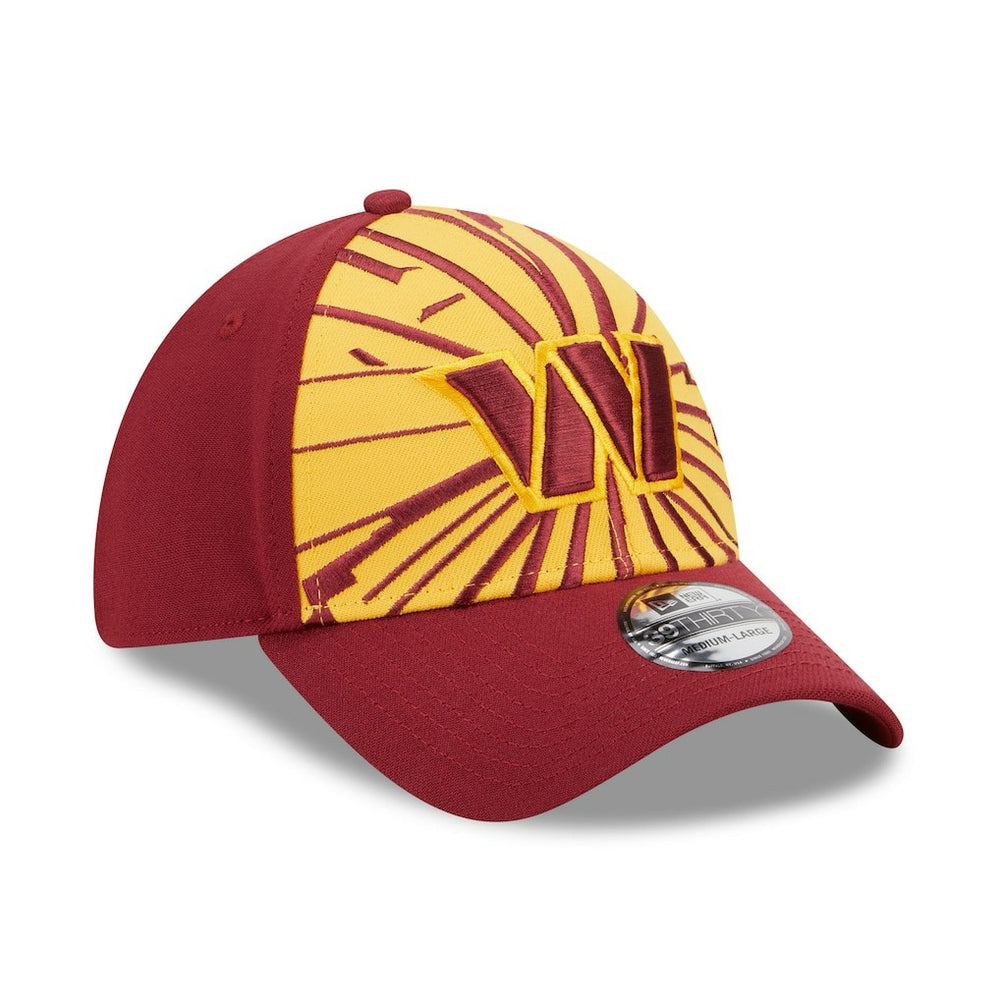 Washington Commanders New Era Shattered 39THIRTY Flex Hat Gold/Burgundy