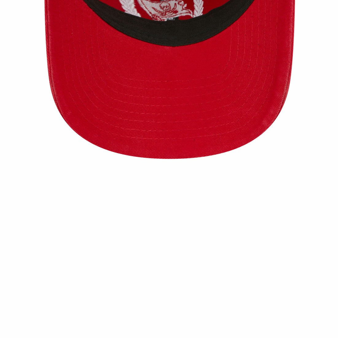 Tampa Bay Buccaneers New Era Women's Leaves 9TWENTY Adjustable Hat Red