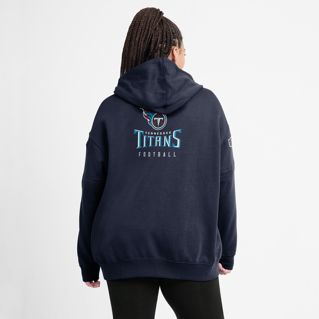 Tennessee Titans Women's 2023 Sideline Club Fleece Pullover Hoodie Navy
