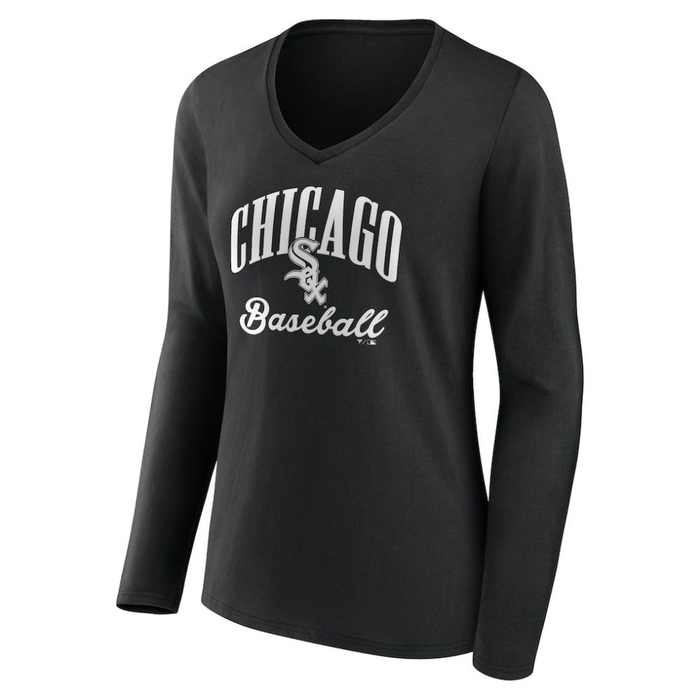 Chicago White Sox Women's Victory Script Long Sleeve V-Neck T-Shirt - Black T-shirts