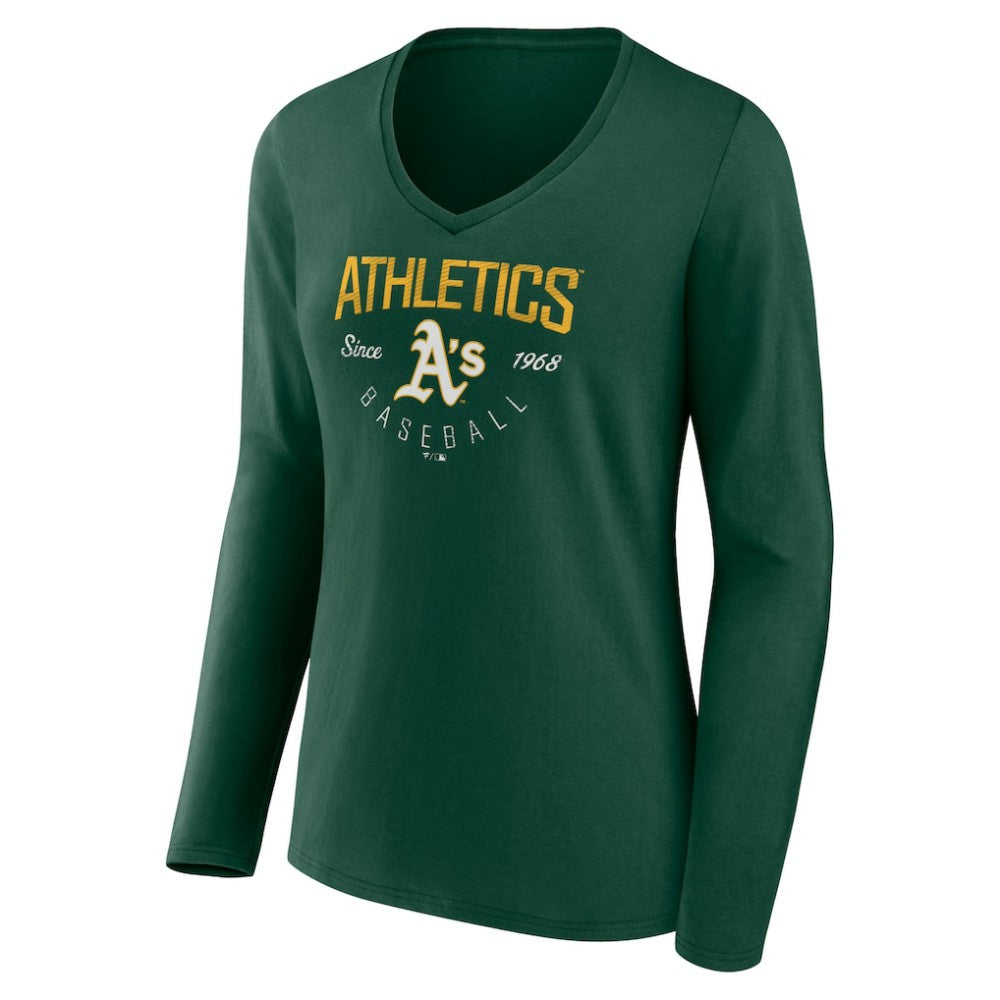 Athletics Women's Live For It Long Sleeve Long Sleeve V-Neck T-Shirt - Green T-shirts