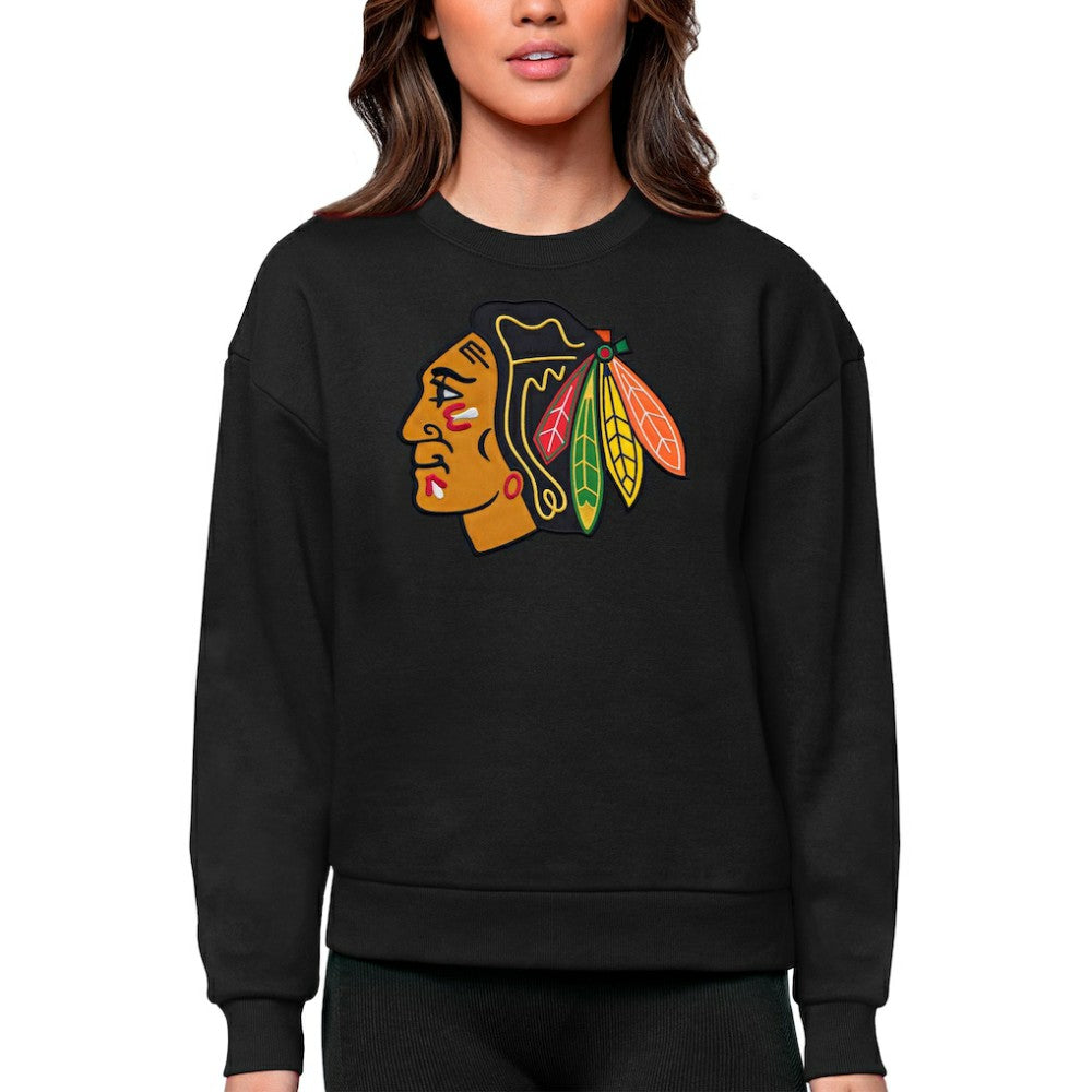 NHL Chicago Blackhawks Antigua Women's Team Logo Victory Crewneck Pullover Sweatshirt - Black