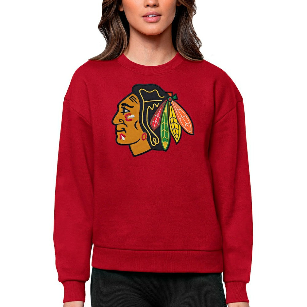 NHL Chicago Blackhawks Antigua Women's Team Logo Victory Crewneck Pullover Sweatshirt - Red