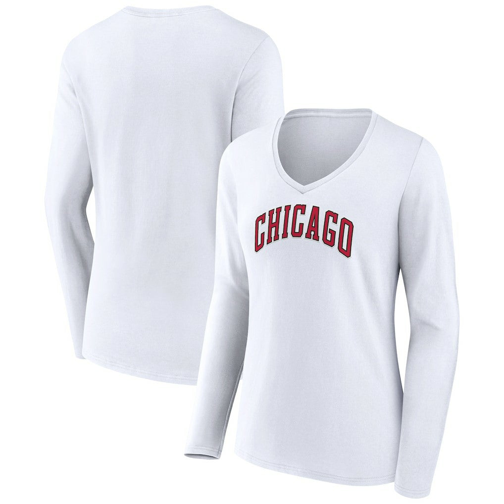 Chicago Bulls Women's Alternate Logo V-Neck Long Sleeve T-Shirt White