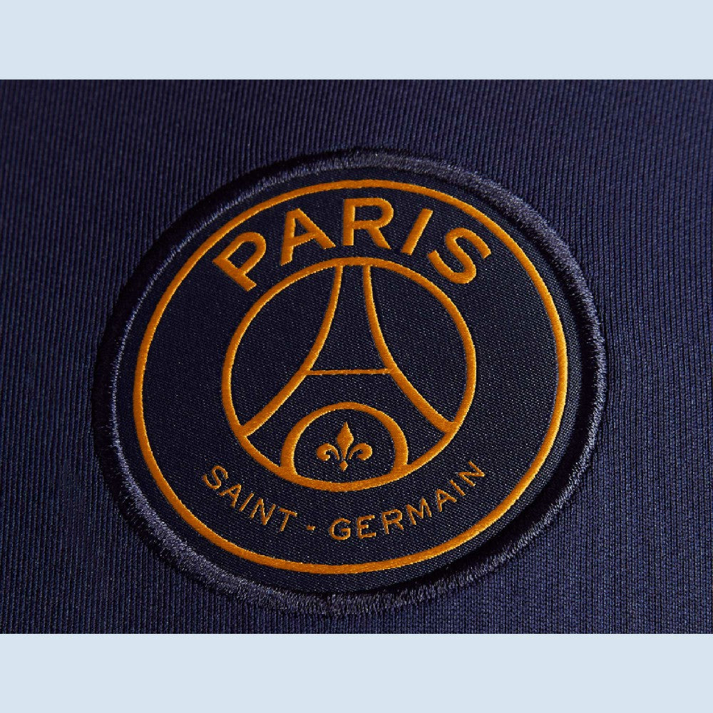 Paris Saint-Germain 2023/24 Strike Drill Performance Raglan Quarter-Zip Long Sleeve Top Navy