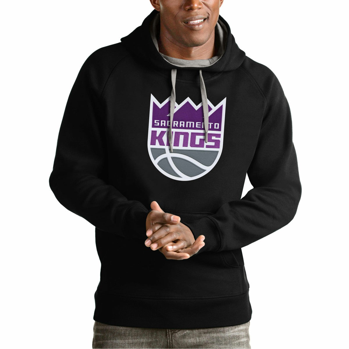 Sacramento Kings Antigua Team Logo Victory Pullover Hoodie Black
