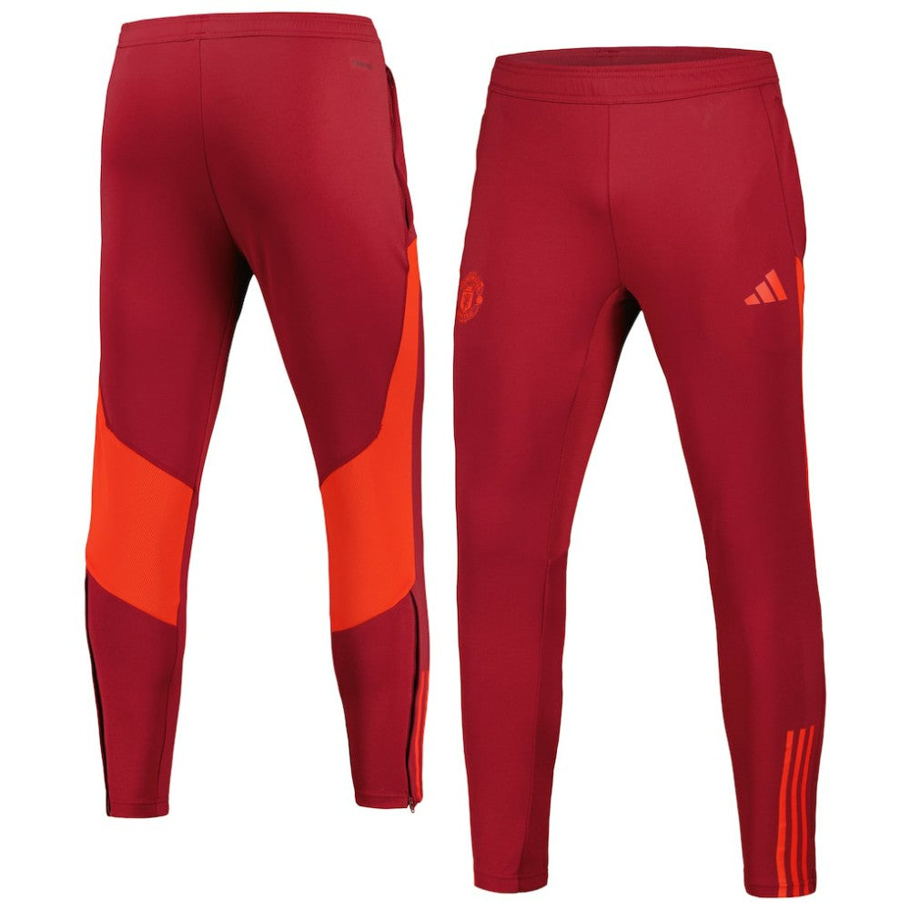 Manchester United 2023/24 AEROREADY Training Pants Red