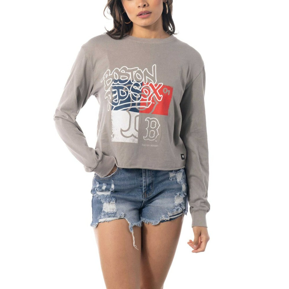 Boston Red Sox The Wild Collective Women's Cropped Long Sleeve T-Shirt - Gray T-shirts