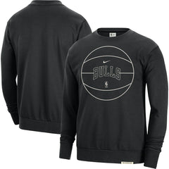 Chicago Bulls 2023/24 Authentic Standard Issue Travel Performance Pullover Sweatshirt Black