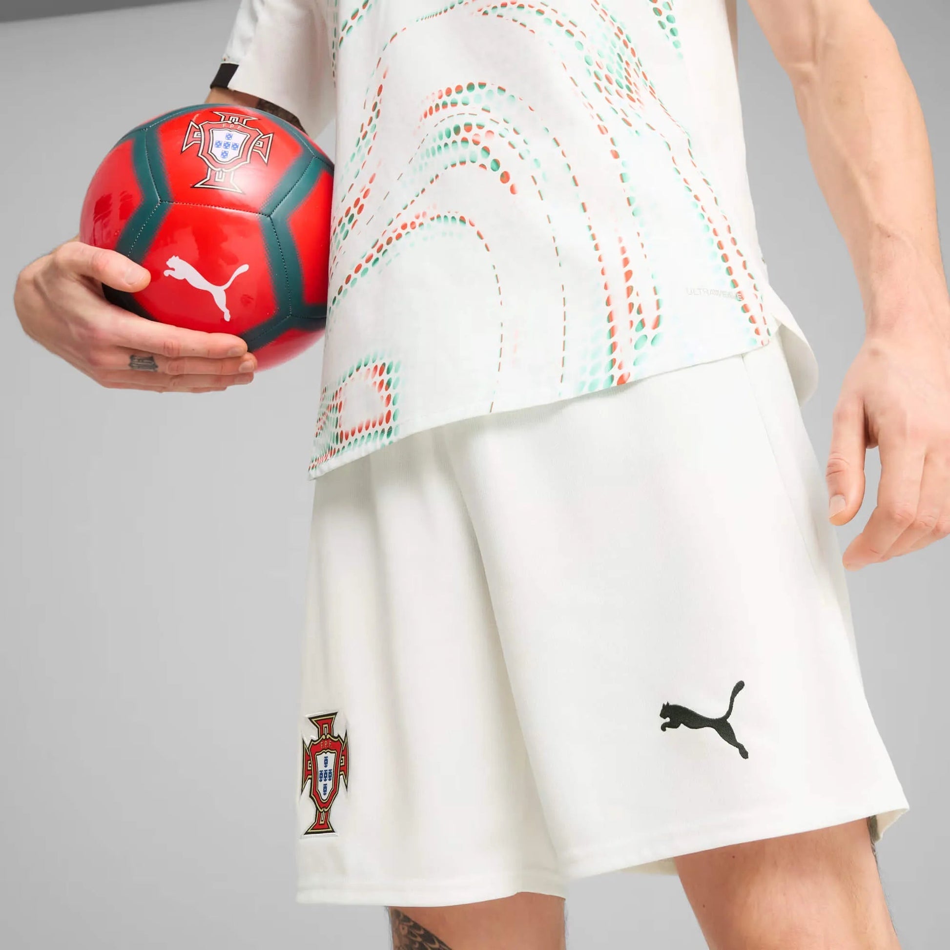 Puma 2025-26 Portugal Men's Stadium Away Soccer Shorts Puma White-Puma Black