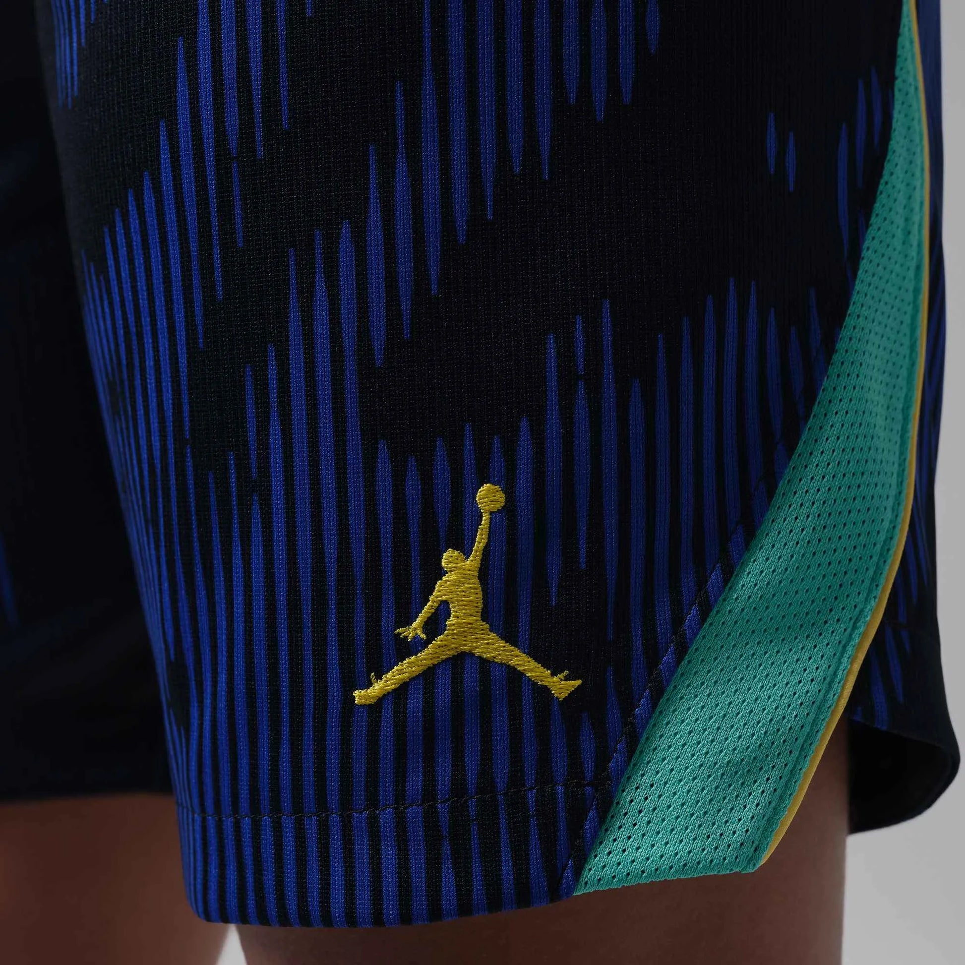 Nike 2026-27 Brazil Youth Stadium Away Shorts Old Royal/Black/P109C
