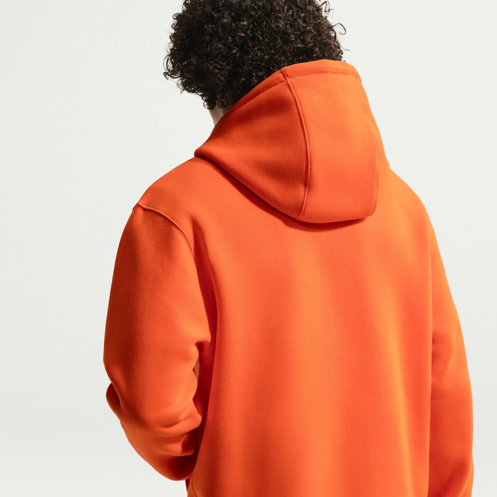 Nike 2026-27 Netherlands Men's Club Pullover Hoodie Safety Orange/Black